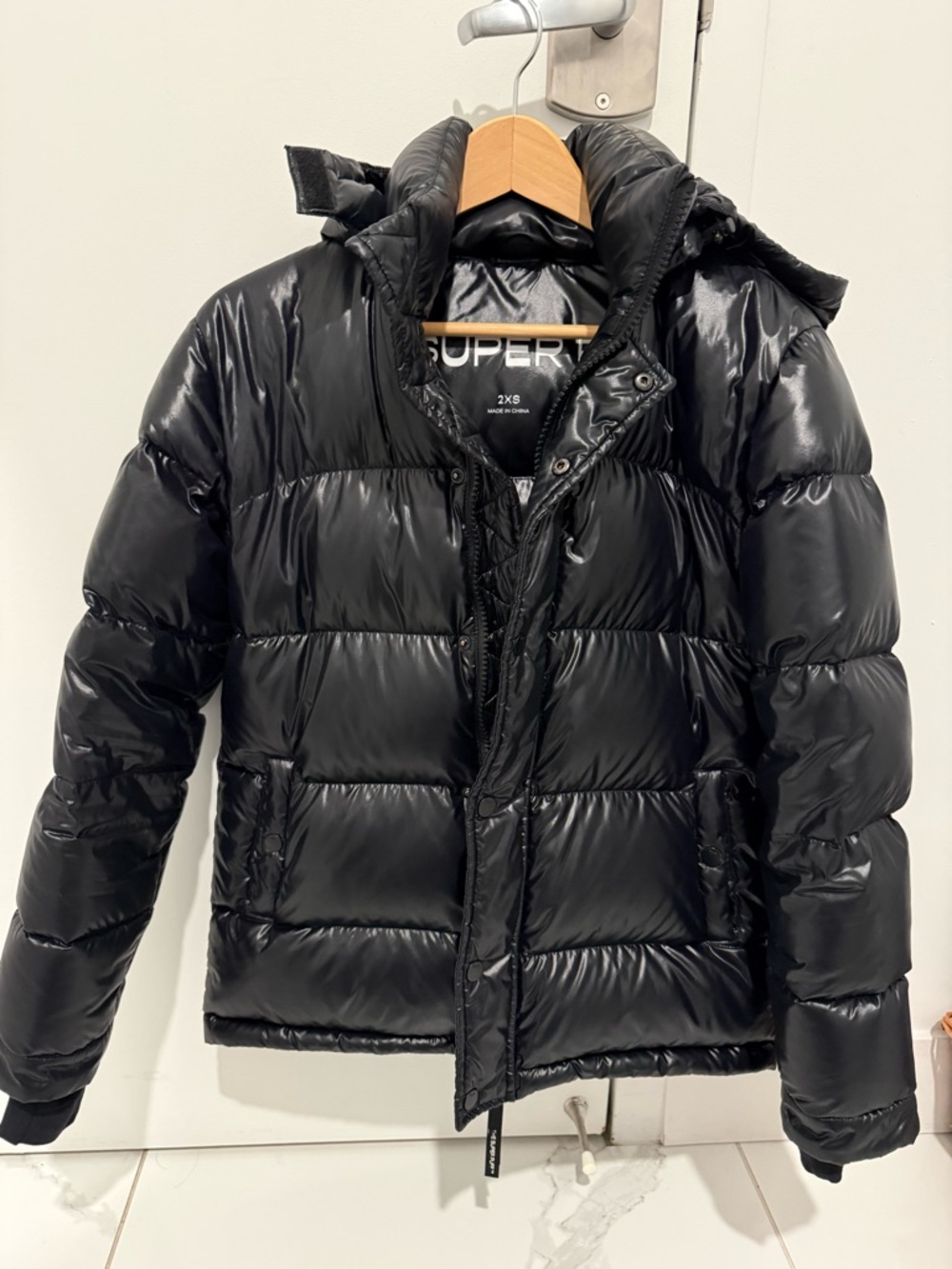 The Super Puff - Aritzia Women's Black Shiny Puffer Jacket with Hood